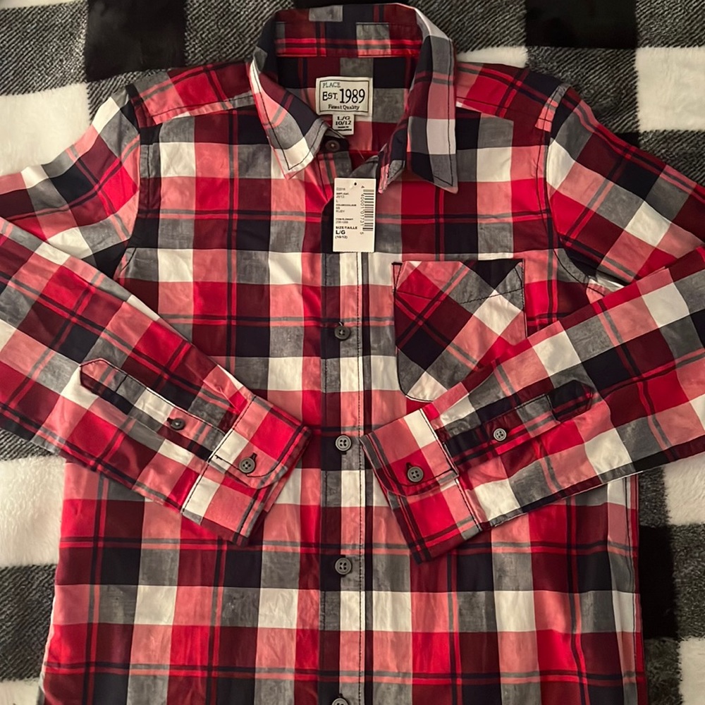 #23 Place NWT red plaid boys top size Lg